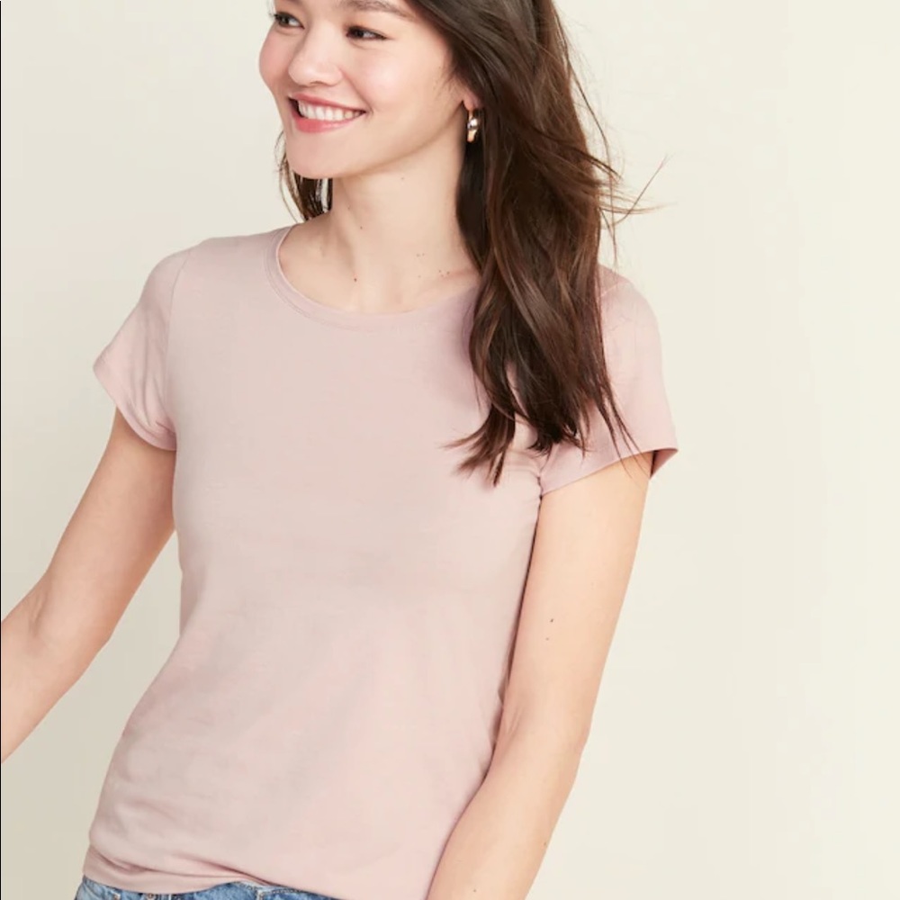 Old navy tee